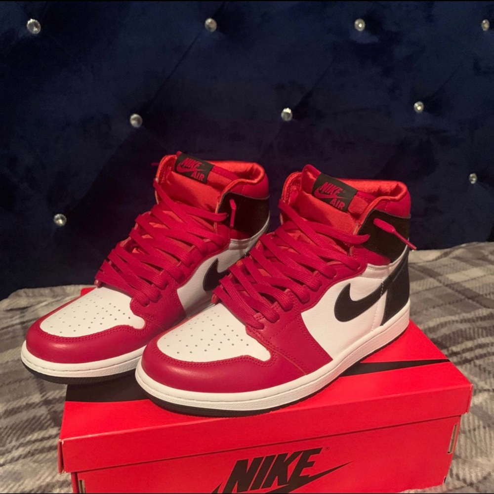 Jordan 1 satin snake Chicago (W)